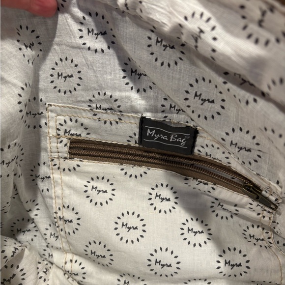 Myra Bag - Picture 4 of 6